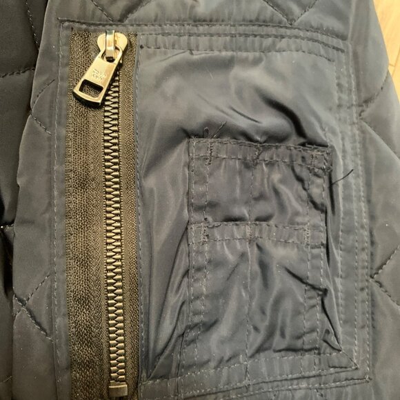 Men’s Calvin Klein Navy Blue Medium Jacket Quilted Diamond Pockets Repaired Cuff - Picture 3 of 13